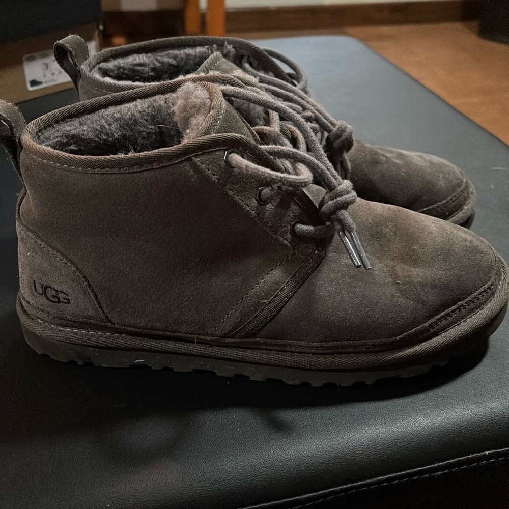 Grade school size 7 Uggs